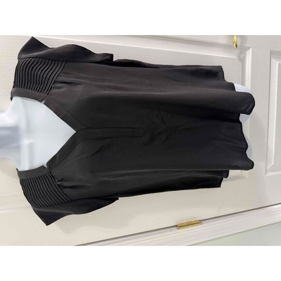Collective Concepts Silk Black Short Sleeve Tunic Blouse Pleated Detail Medium - Picture 2 of 7